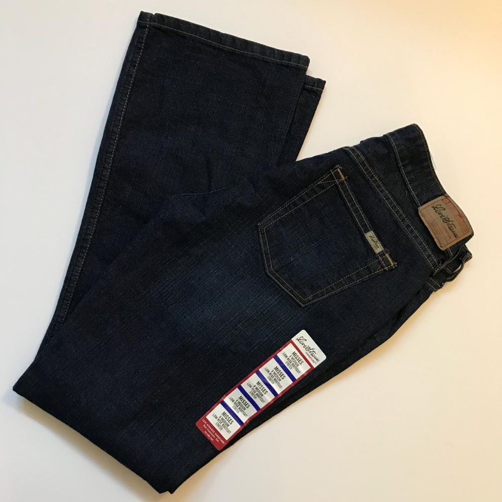 NWT LEVI'S JEANS
